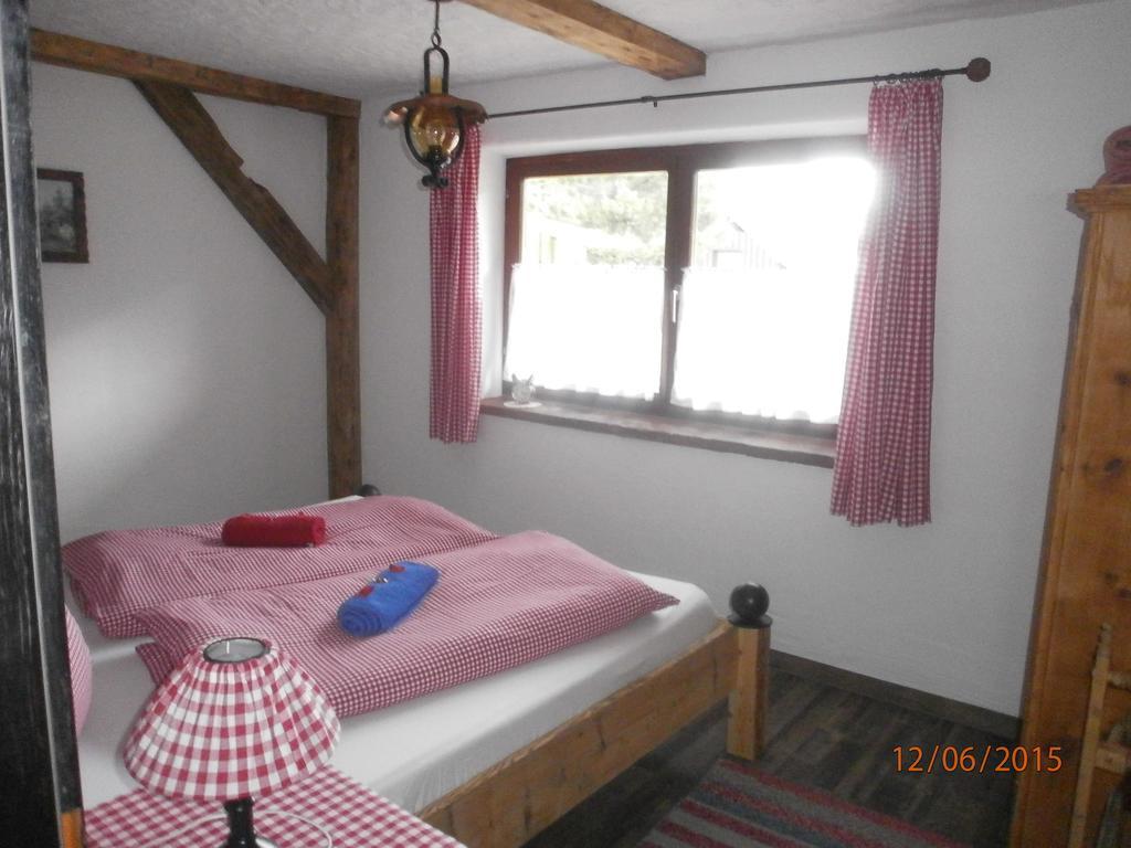 Ferienwohnung Haus Mehrl Mauterndorf  Zimmer foto